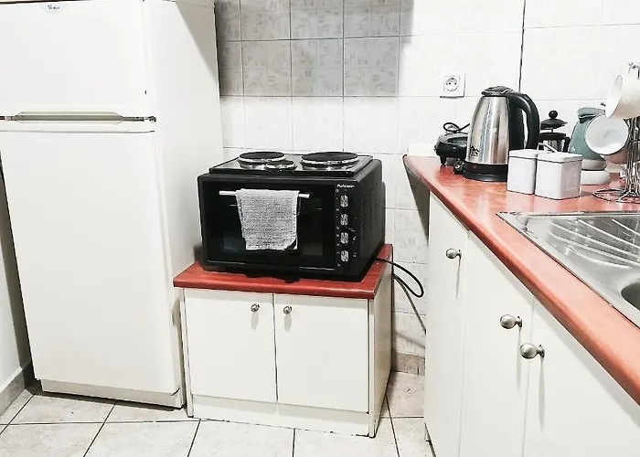 Sweet In Pyrgos Near Olympia アパート